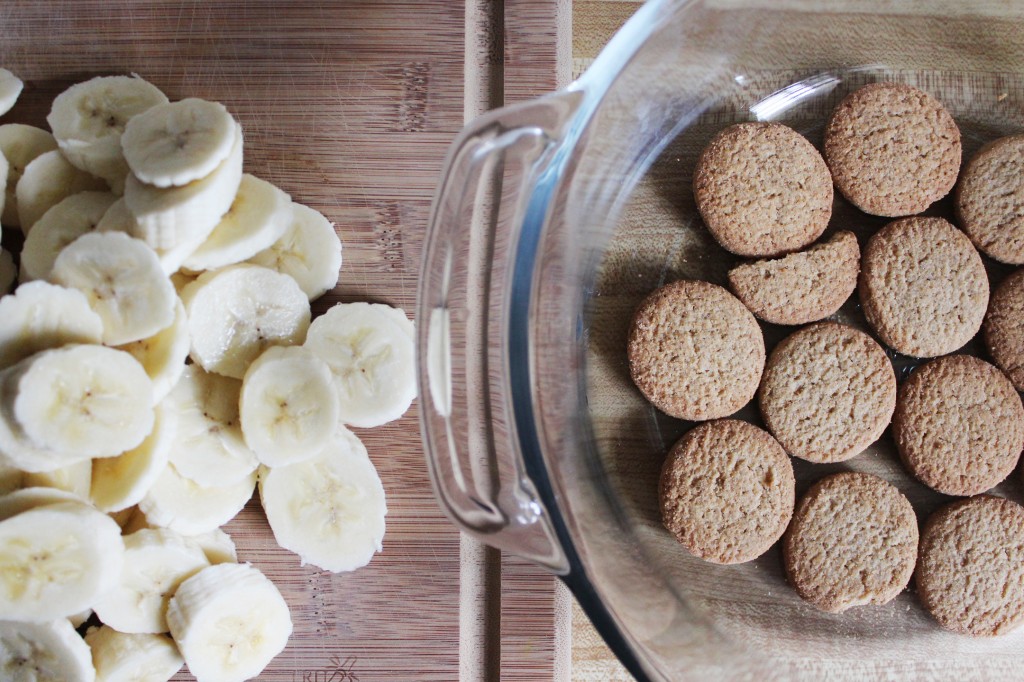 Banana Pudding with gelatin! | www.ThePolivkaFamily.com