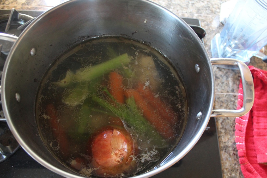 How to Make Beef Bone Broth, easy style